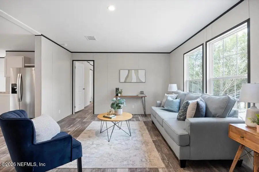 Furnished interior view inside a new home in , Middleburg (Image 28).