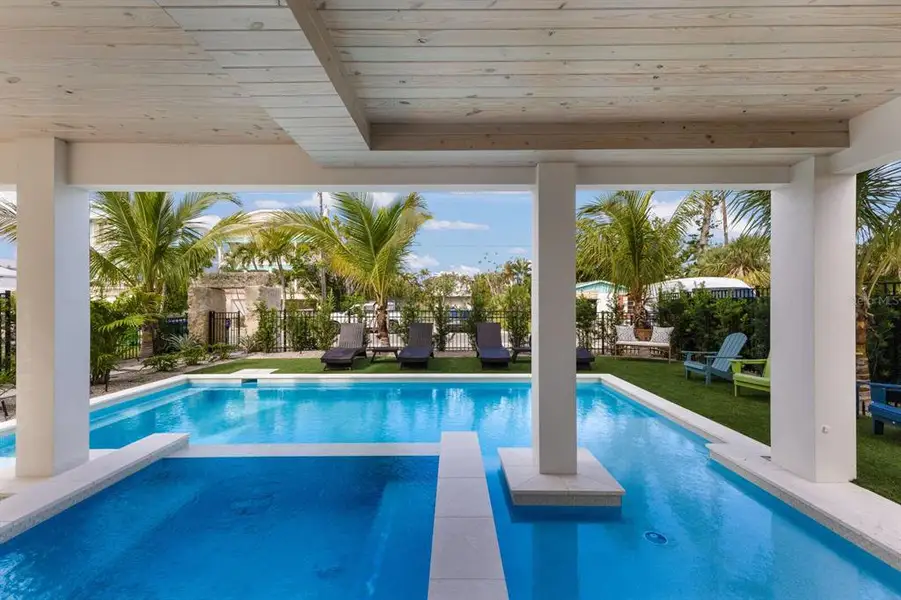 Exterior details and patio area of a home in , Bradenton Beach (Image 3).
