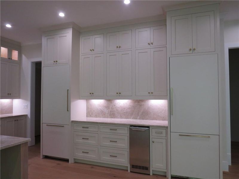 Furnished interior view inside a new home in , Acworth (Image 11).
