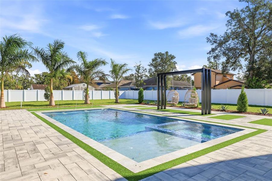 Community amenities in , Tampa (Image 76).