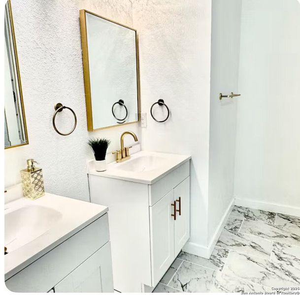 Furnished interior view inside a new home in , San Antonio (Image 9).