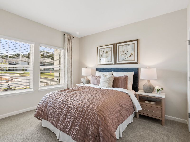 Visitors can enjoy a private room in one of the secondary bedrooms.