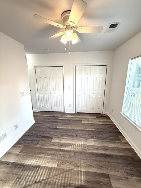 Spacious, unfurnished interior of a new home in , North Charleston (Image 14).