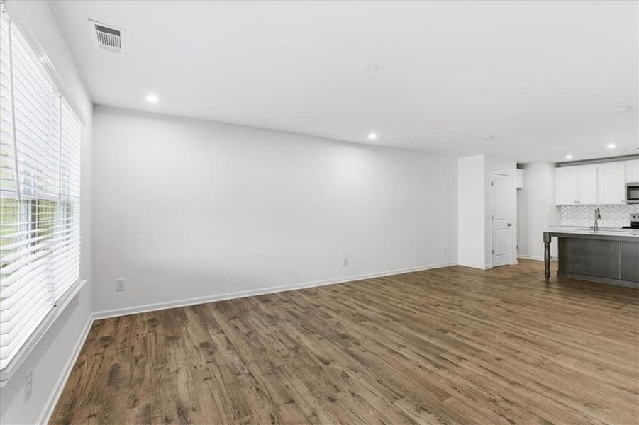 Spacious, unfurnished interior of a new home in Silver Leaf, Dawsonville (Image 30).