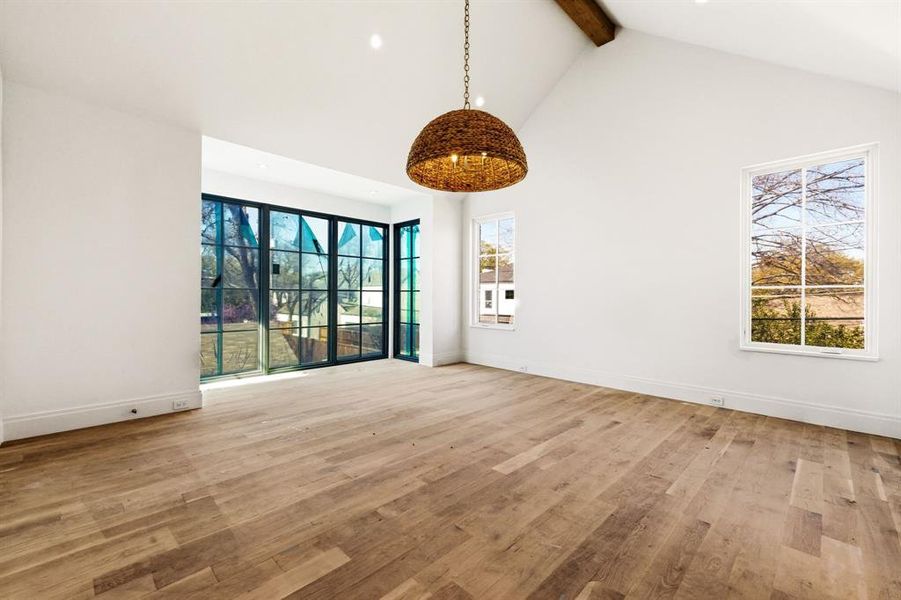 Spacious, unfurnished interior of a new home in , Dallas (Image 17).
