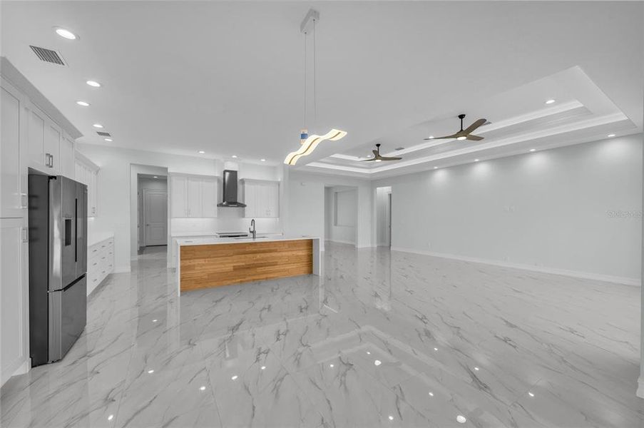 Spacious, unfurnished interior of a new home in , Punta Gorda (Image 48).