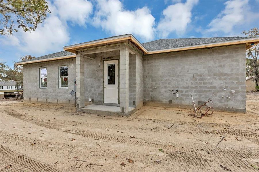 Image 42 of a home in .