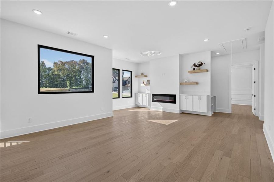 Spacious, unfurnished interior of a new home in , Auburn (Image 50). Spacious, unfurnished interior of a new home in , Auburn (Image 50).