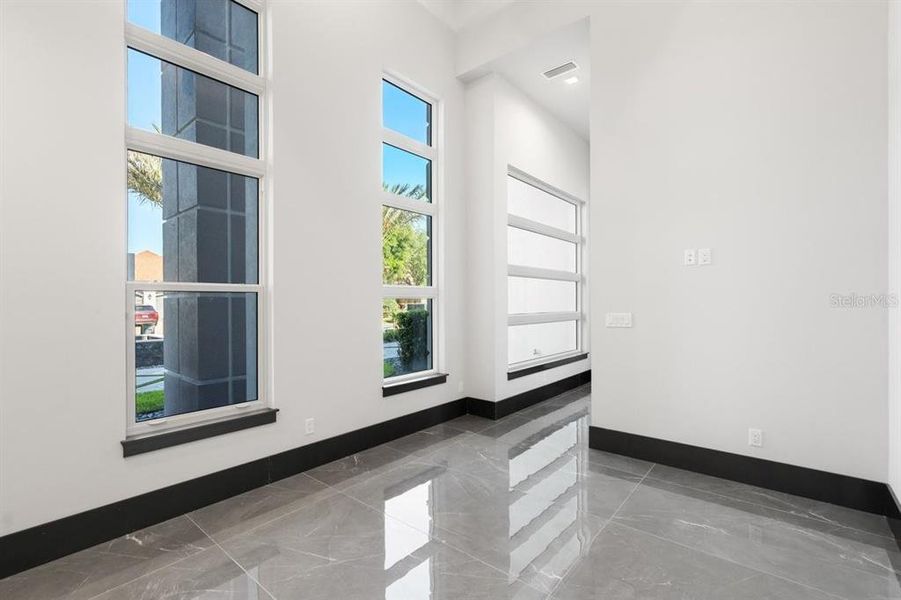 Spacious, unfurnished interior of a new home in , Ormond Beach (Image 22).