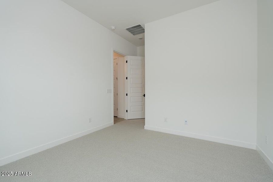 Tri Pointe Waterston Central 385 - Bedro