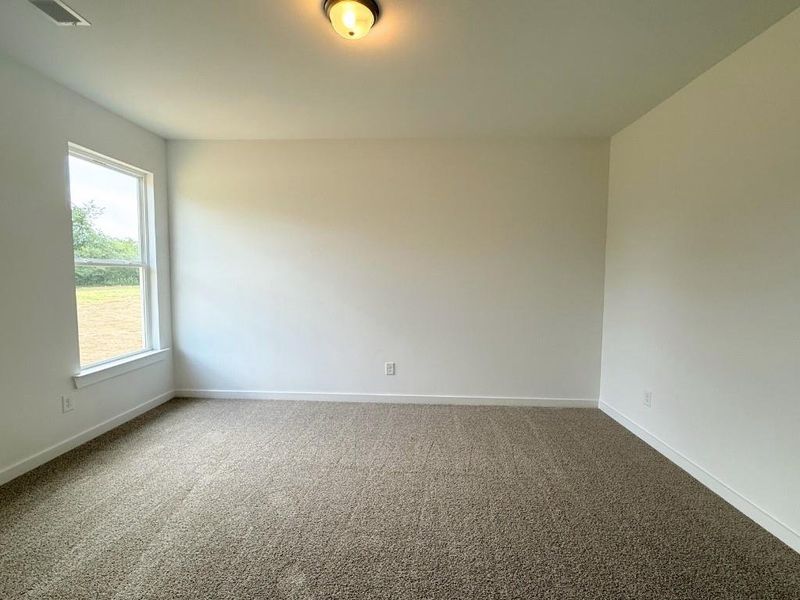Spacious, unfurnished interior of a new home in Westlyn, Winder (Image 24).