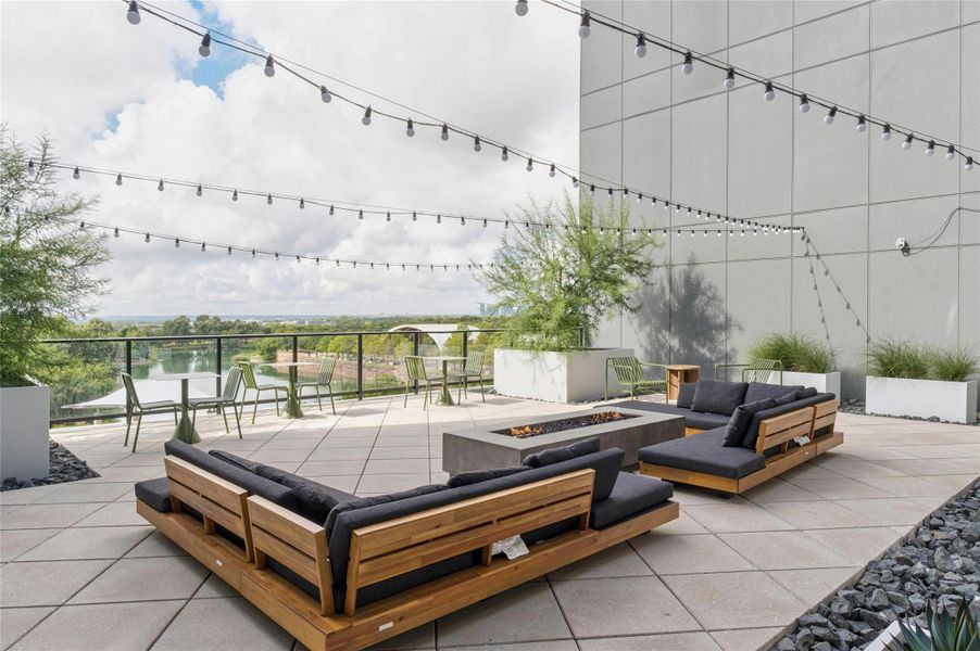 Rooftop terrace with views of Mueller Lake and downtown Austin
