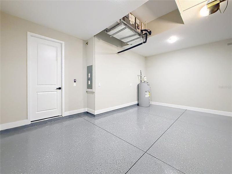Spacious, unfurnished interior of a new home in , Citrus Springs (Image 54).