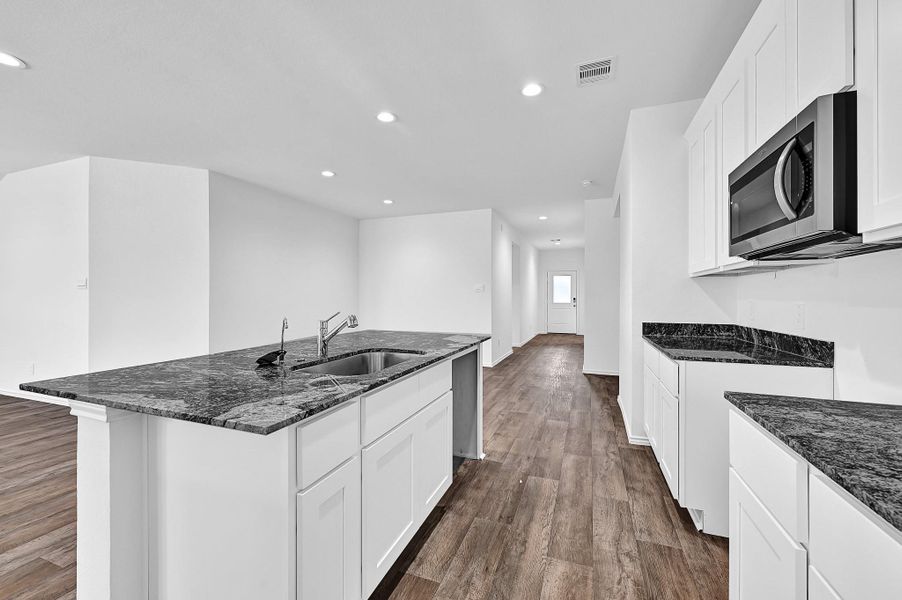 *Images and 3D tour is for illustration only and options may vary from home as built. *Images and 3D tour is for illustration only and options may vary from home as built.