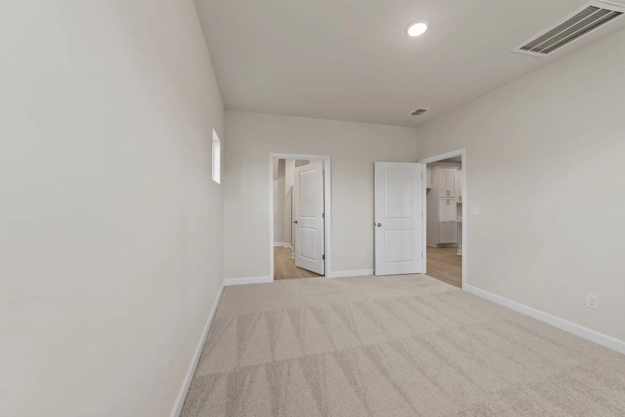 Spacious, unfurnished interior of a new home in Blue Heron Retreat, Little River (Image 22). Spacious, unfurnished interior of a new home in Blue Heron Retreat, Little River (Image 22).