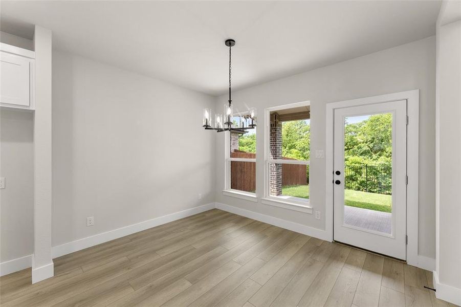 1328 Cash-Breakfast Nook-1