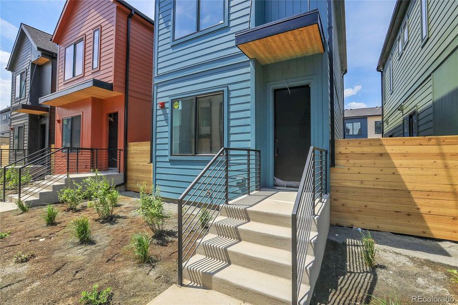 Exterior details and patio area of a home in , Erie (Image 5).