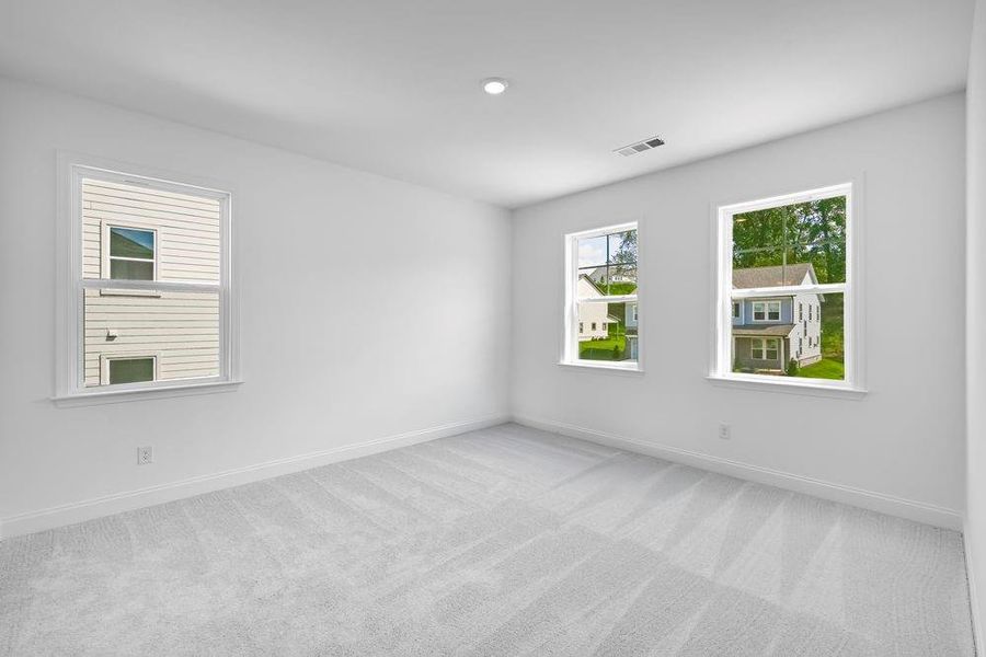 Spacious, unfurnished interior of a new home in Stratford Hills, Ball Ground (Image 22).