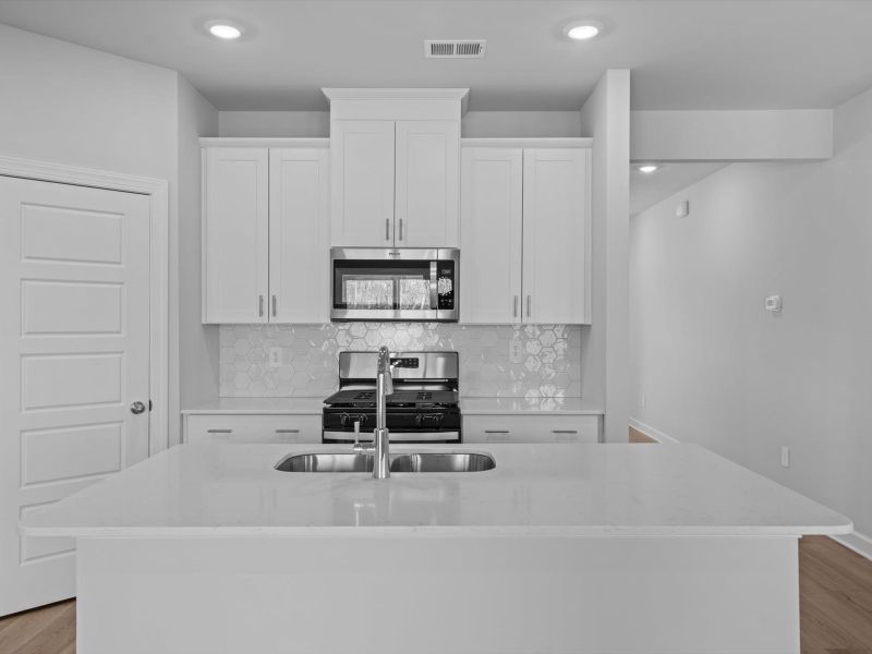 Furnished interior view inside a new home in Chatham Forest, Duncan (Image 4).