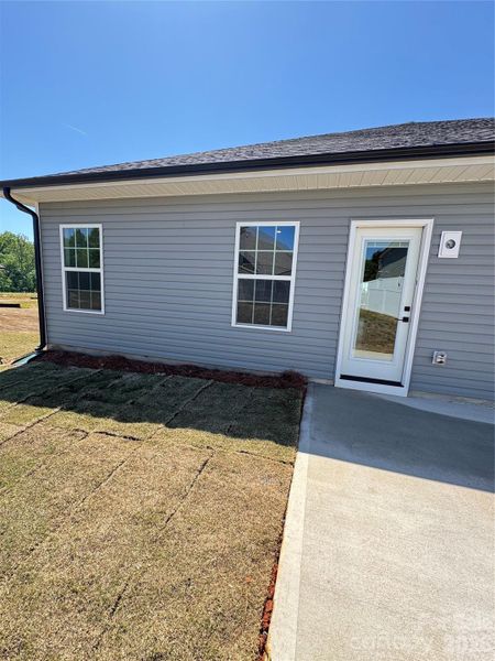Exterior details and patio area of a home in Kerns Ridge, Salisbury (Image 3).