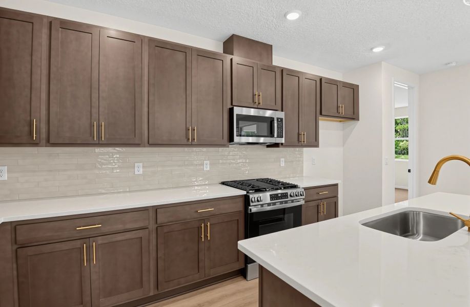 Furnished interior view inside a new home in Ardisia Park, New Smyrna Beach (Image 8).