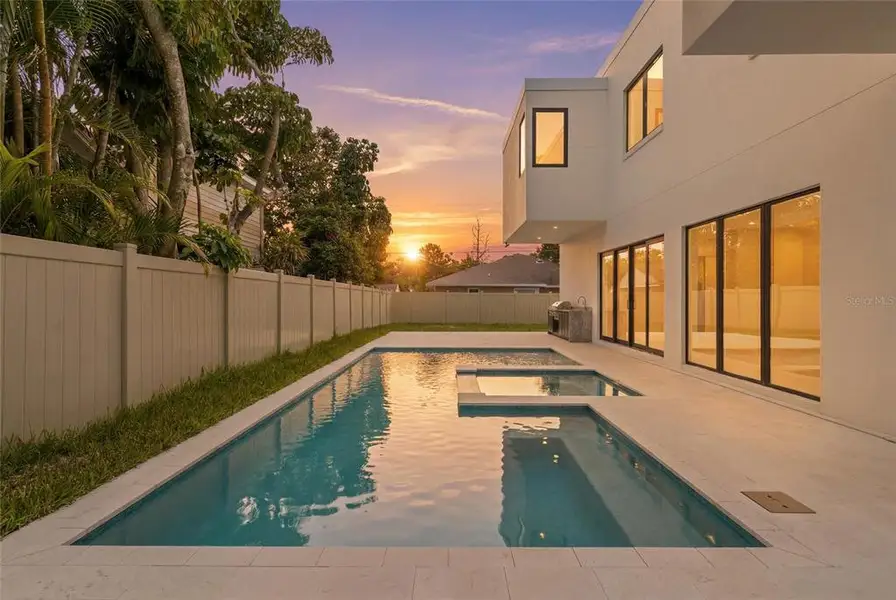 Exterior details and patio area of a home in , Sarasota (Image 4).