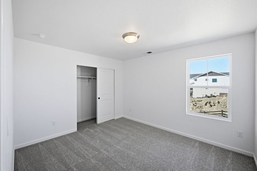 Spacious, unfurnished interior of a new home in Macanta, Castle Rock (Image 29).
