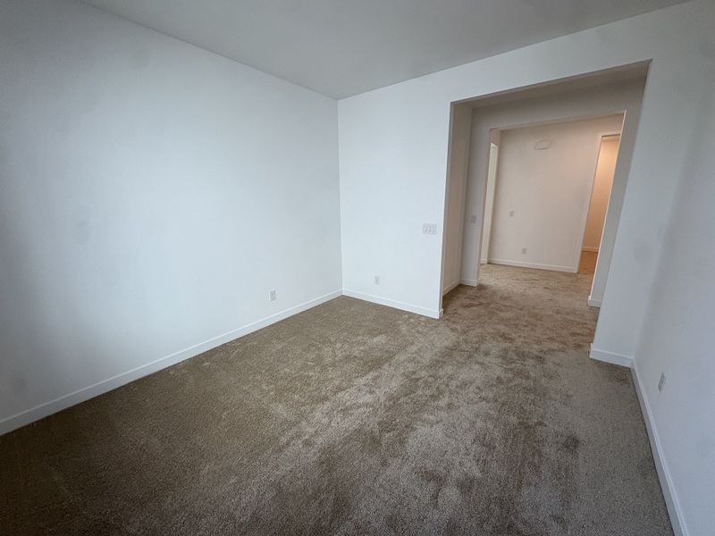 Spacious, unfurnished interior of a new home in Harvest at Citrus Park, Goodyear (Image 9).