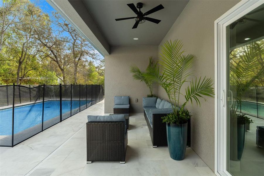 Exterior details and patio area of a home in , Spring Hill (Image 21).