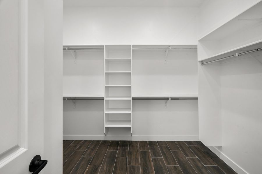 Image 93 representing the Scottsdale by LEH. Homes in Painted Sky, El Paso, TX. Image 93 representing the Scottsdale by LEH. Homes in Painted Sky, El Paso, TX.