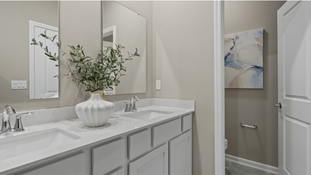 Telluride owner's suite bathroom