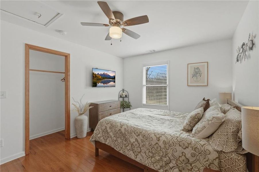 Furnished interior view inside a new home in , Gainesville (Image 18).