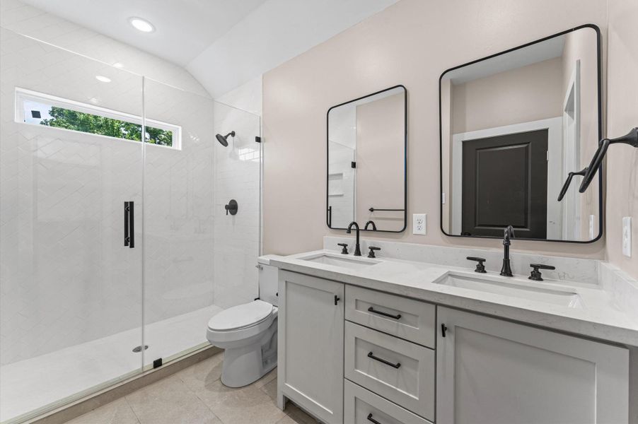 Furnished interior view inside a new home in , Houston (Image 13).