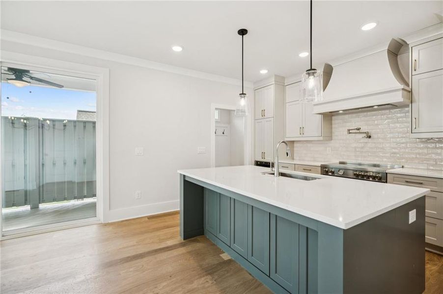 Furnished interior view inside a new home in , Roswell (Image 19).