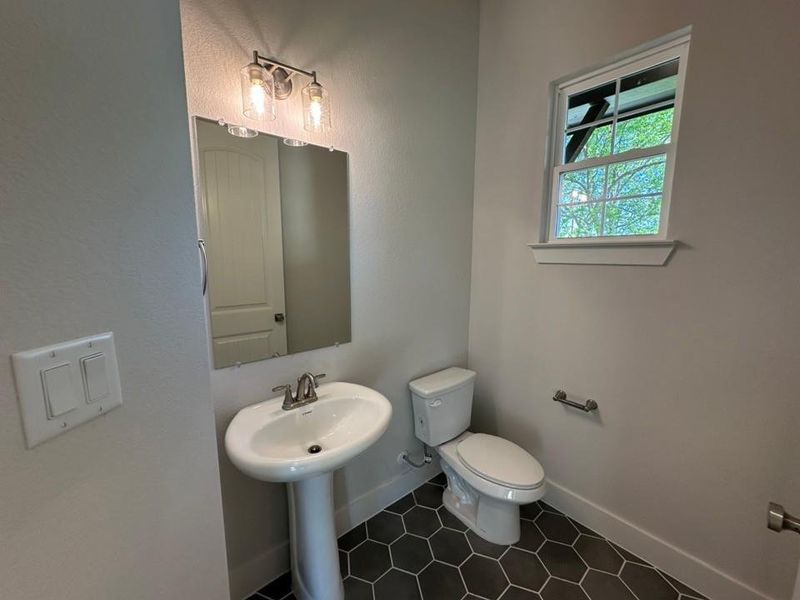 Furnished interior view inside a new home in Fannin Ranch, Leonard (Image 6).