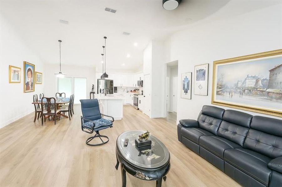 Furnished interior view inside a new home in , Deltona (Image 4).