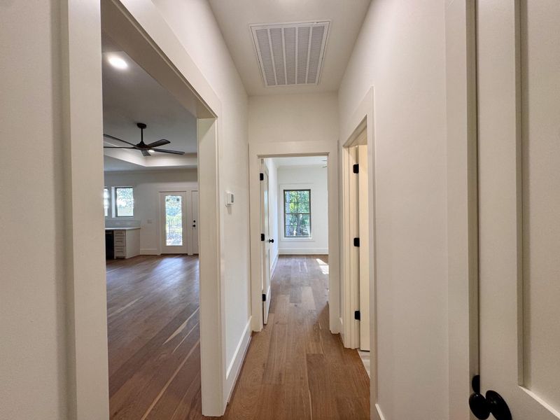 Spacious, unfurnished interior of a new home in , Pawleys Island (Image 13). Spacious, unfurnished interior of a new home in , Pawleys Island (Image 13).