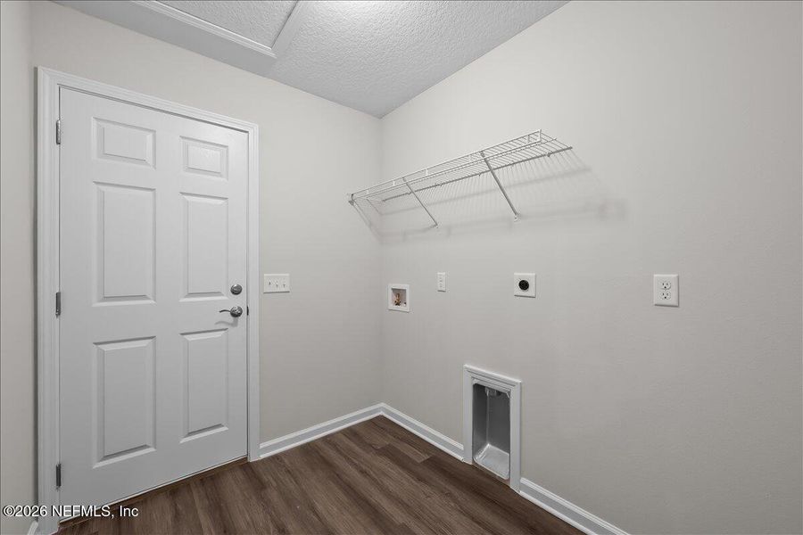 Spacious, unfurnished interior of a new home in , Palatka (Image 24). Spacious, unfurnished interior of a new home in , Palatka (Image 24).