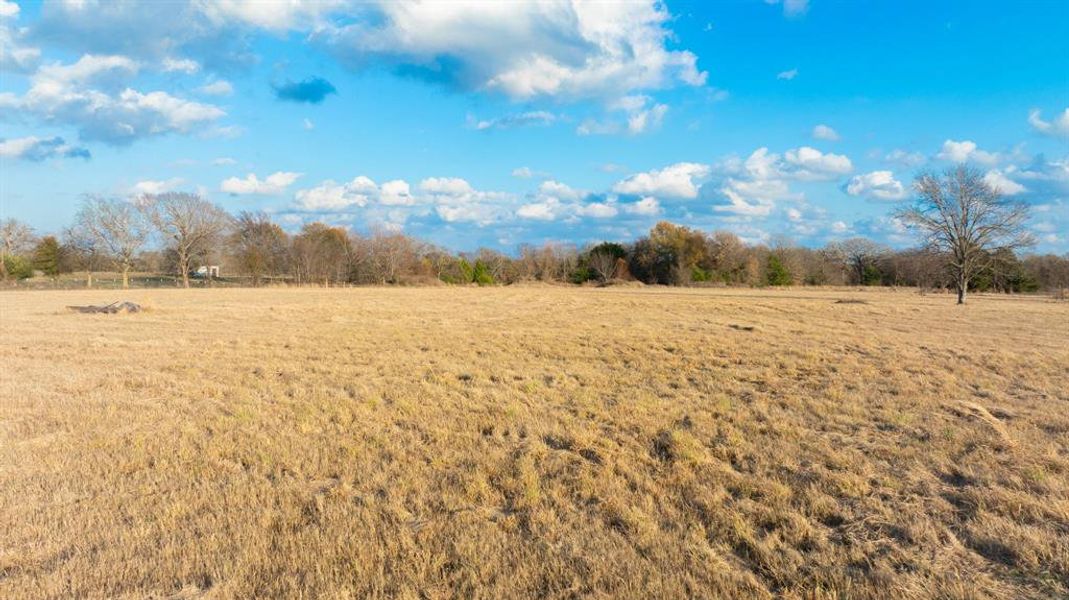 Image 24 of a home in . Image 24 of a home in .