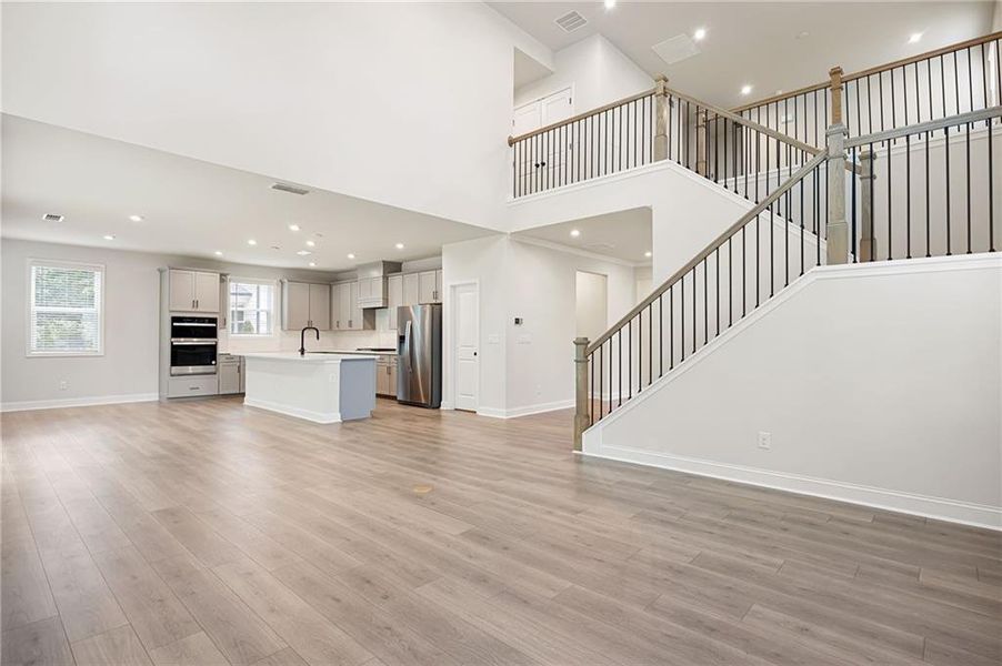 Spacious, unfurnished interior of a new home in Hillside Manor, Powder Springs (Image 36). Spacious, unfurnished interior of a new home in Hillside Manor, Powder Springs (Image 36).