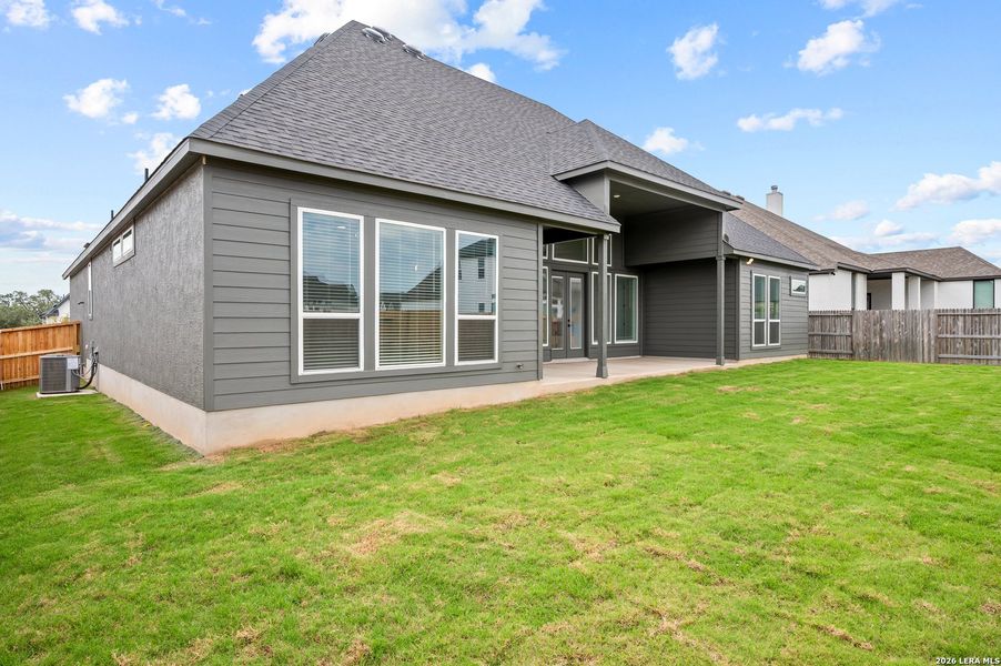 Exterior details and patio area of a home in Mesa Western, Cibolo (Image 21).