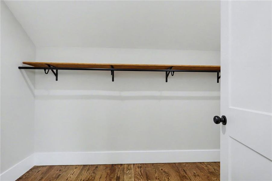 Image 70 of a home in .