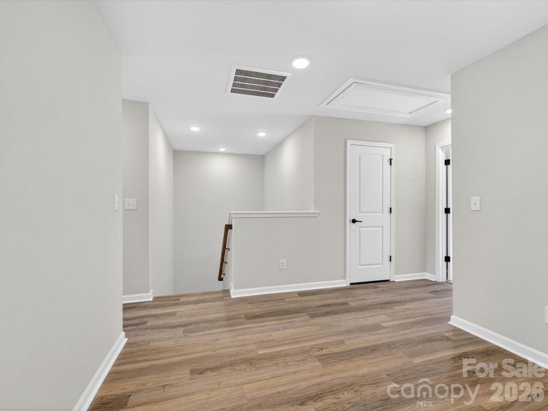 Spacious, unfurnished interior of a new home in Westview Towns, Waxhaw (Image 24).