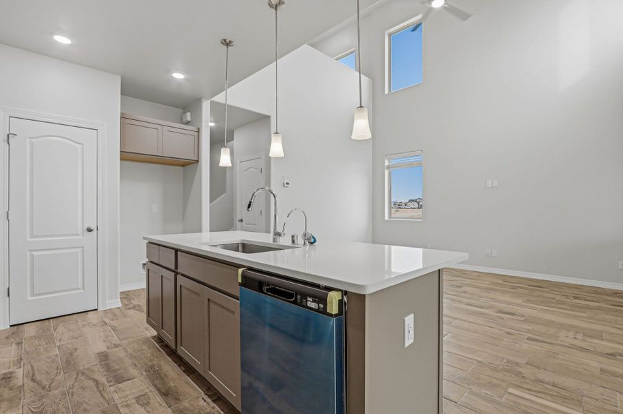 Representative furnished interior of a home built from the Arroyo by View Homes in Verdancia, Horizon City (Image 10).
