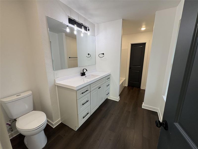 Furnished interior view inside a new home in , Mineola (Image 6).