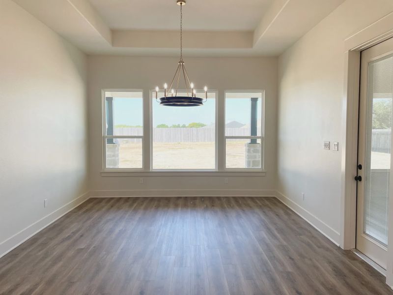 Representative unfurnished interior of a home built from the Carmel by Steve Klein Custom Builder in Escalera Ranch 1833, Victoria (Image 15).