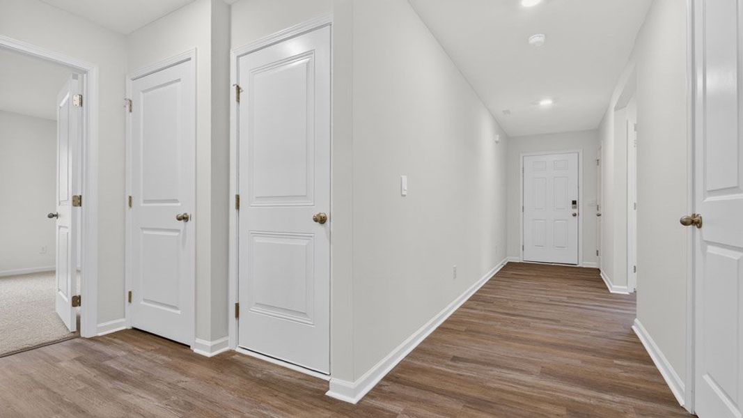 Spacious, unfurnished interior of a new home in Mangum Farms, Stem (Image 13).