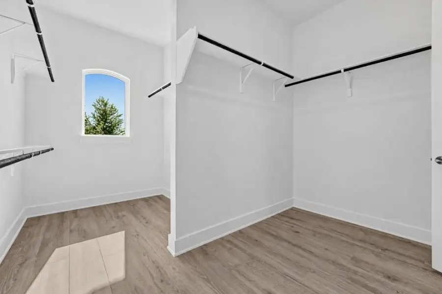 Spacious, unfurnished interior of a new home in Travisso, Leander (Image 18). Spacious, unfurnished interior of a new home in Travisso, Leander (Image 18).