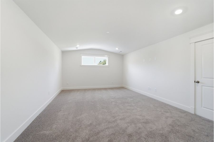 Spacious, unfurnished interior of a new home in Belvoir, Fairview (Image 73). Spacious, unfurnished interior of a new home in Belvoir, Fairview (Image 73).