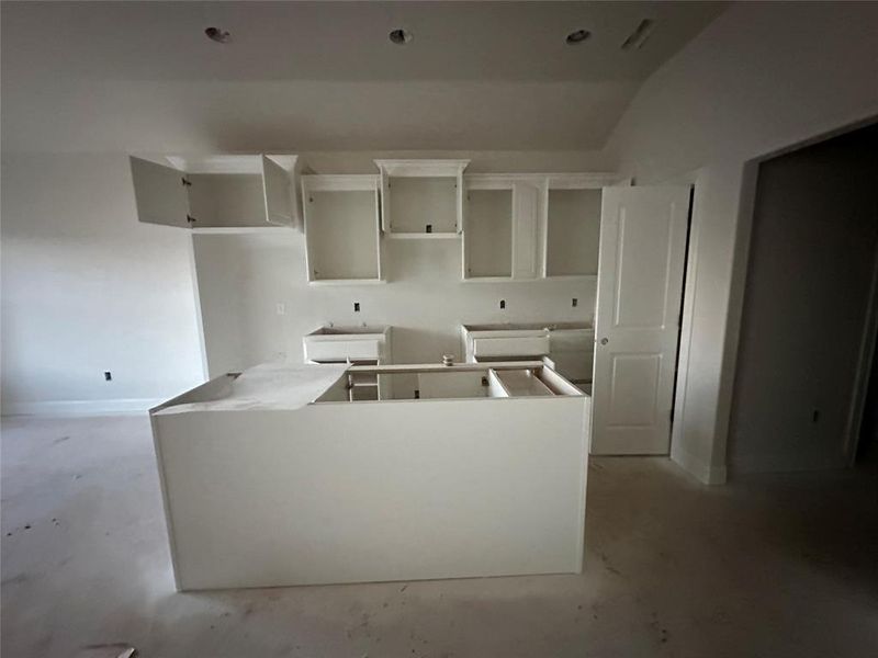 Image 14 of a home in .